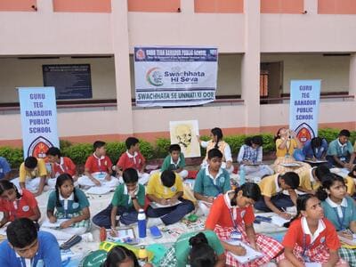 2500 student